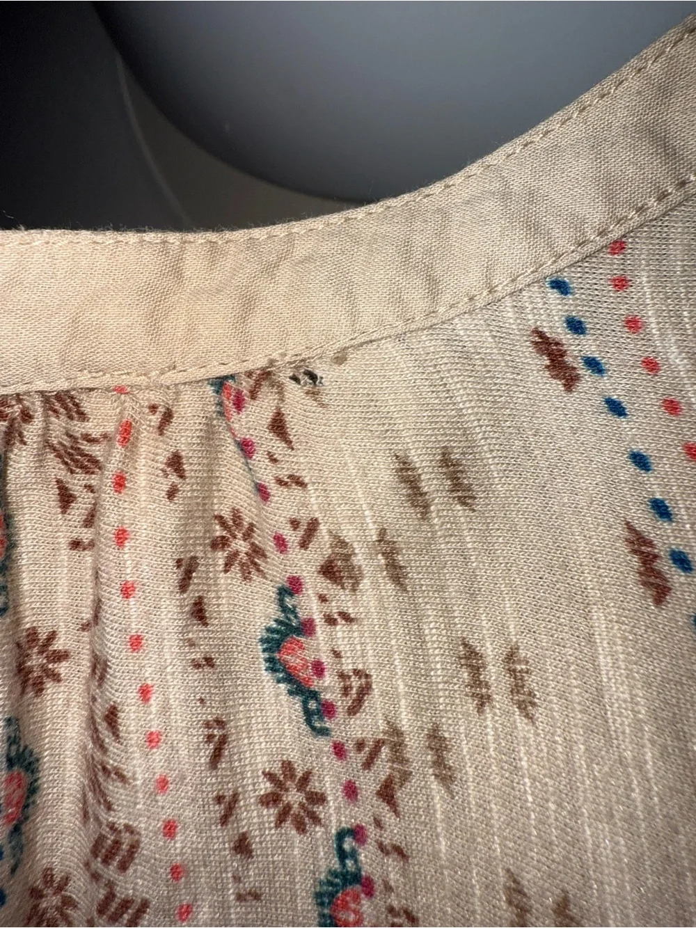 Vintage America lightweight beige